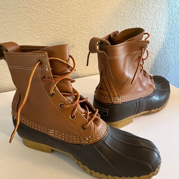 L.L. Bean Duck Boots Short - Picture 8 of 16